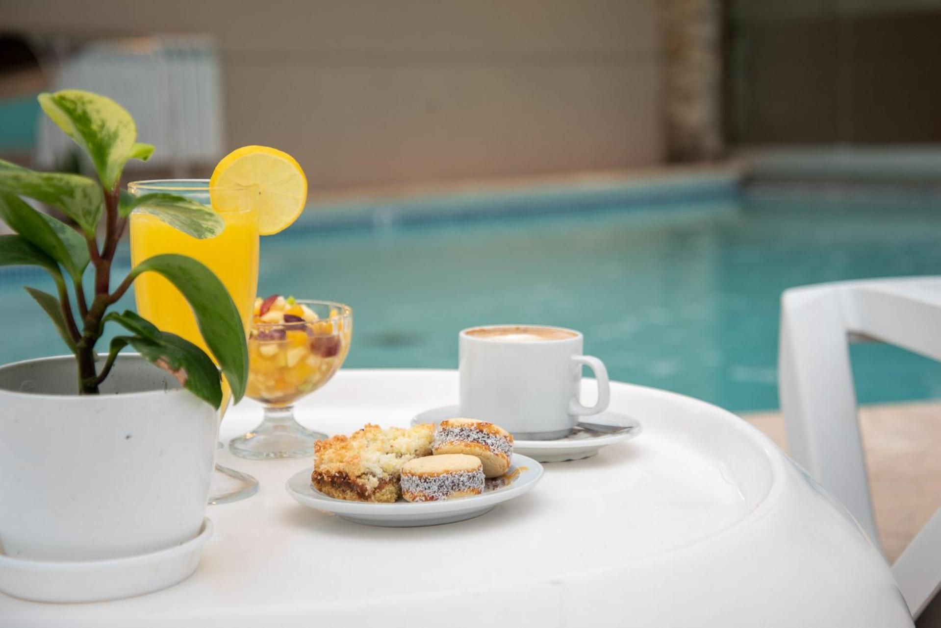 Fonte Arcada Hotel Вила Гесел Екстериор снимка