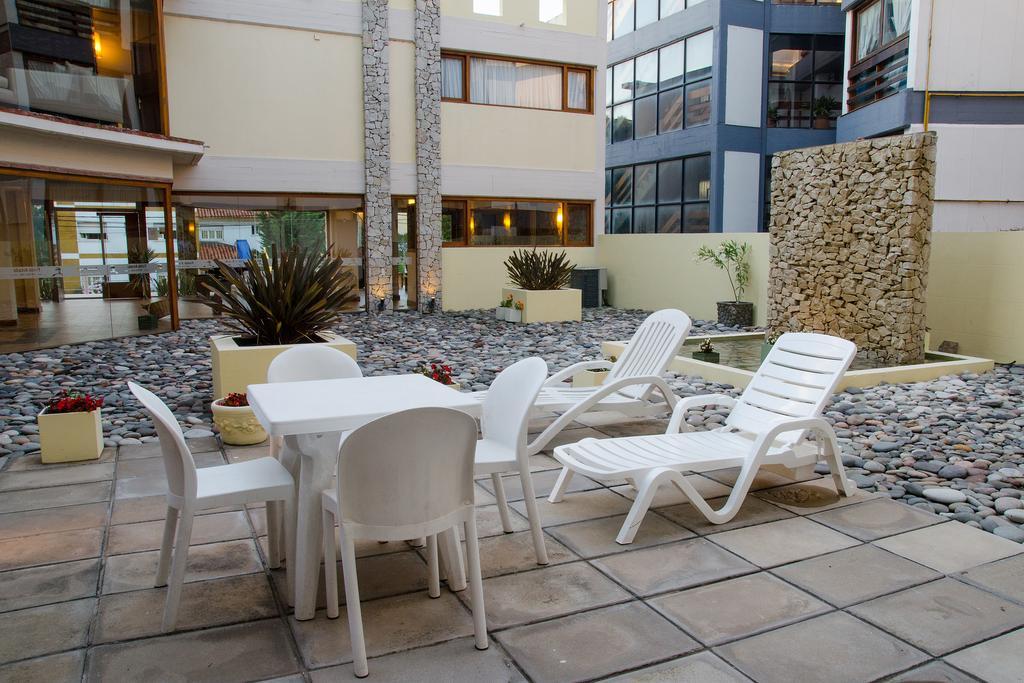 Fonte Arcada Hotel Вила Гесел Екстериор снимка