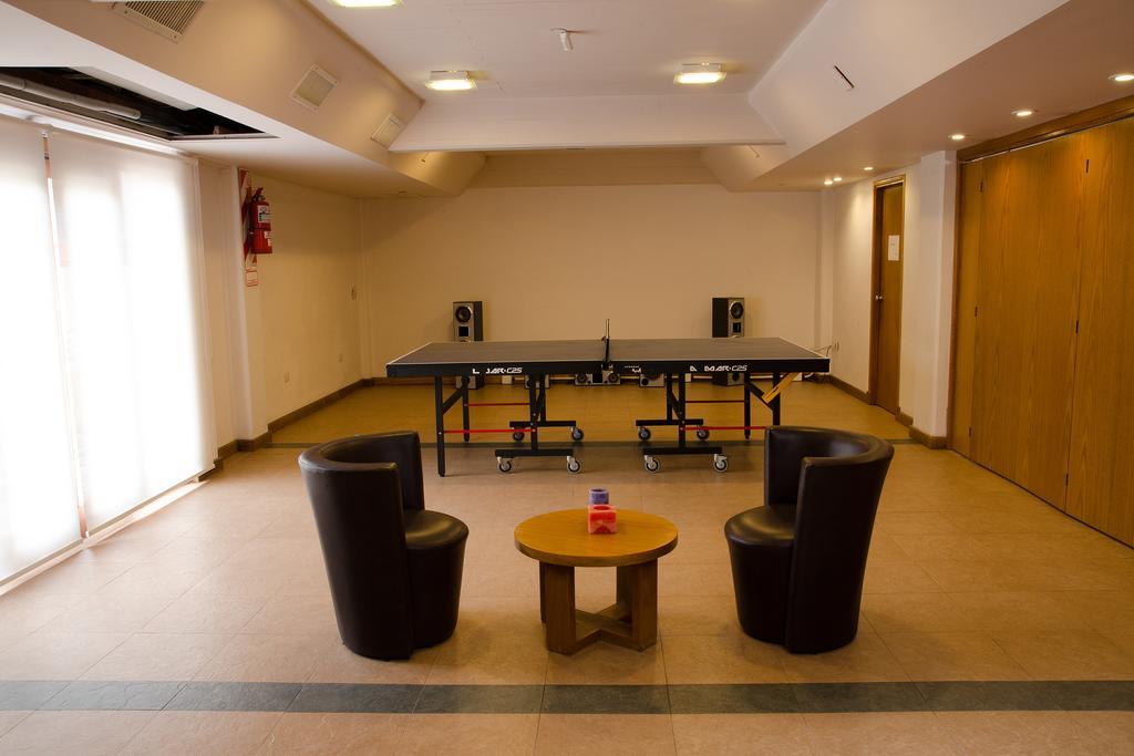 Fonte Arcada Hotel Вила Гесел Екстериор снимка